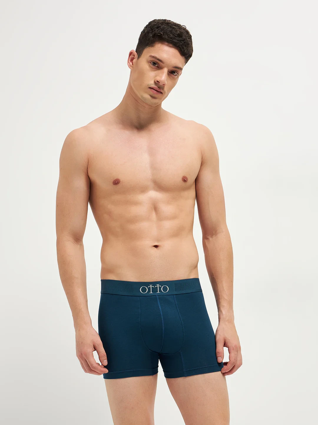 REVIVO TRUNK